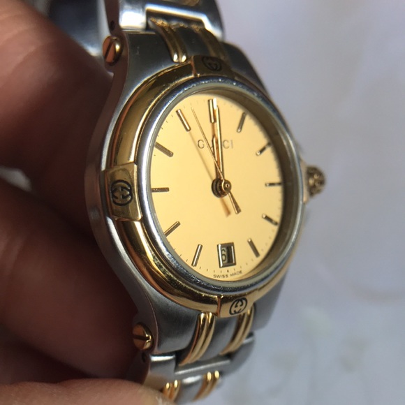 Rare Authentic Gucci 9040L Champagne Dial 2-toned Stainless Steel Ladies Watch. - Picture 7 of 16